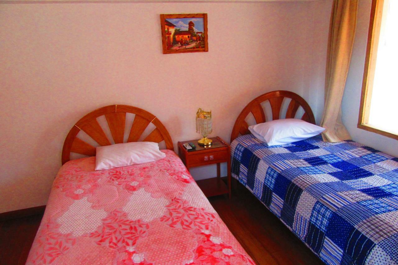 Hospedaje Kamila Bed and Breakfast Cuzco Esterno foto