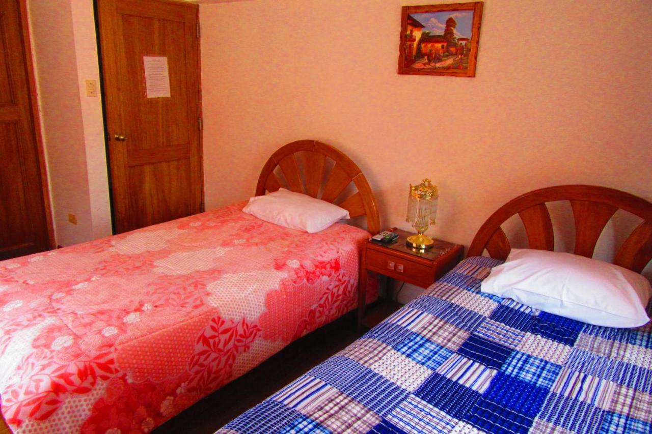 Hospedaje Kamila Bed and Breakfast Cuzco Esterno foto