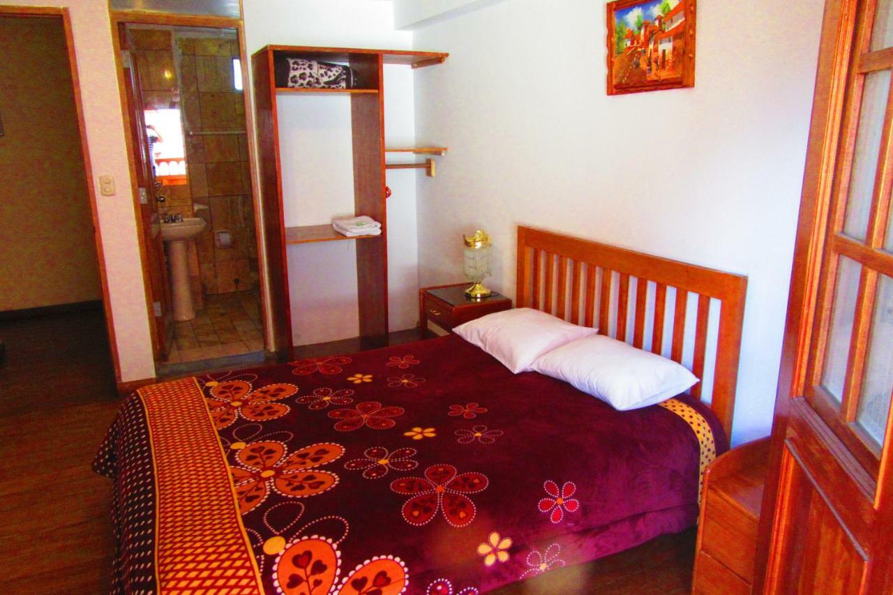 Hospedaje Kamila Bed and Breakfast Cuzco Esterno foto